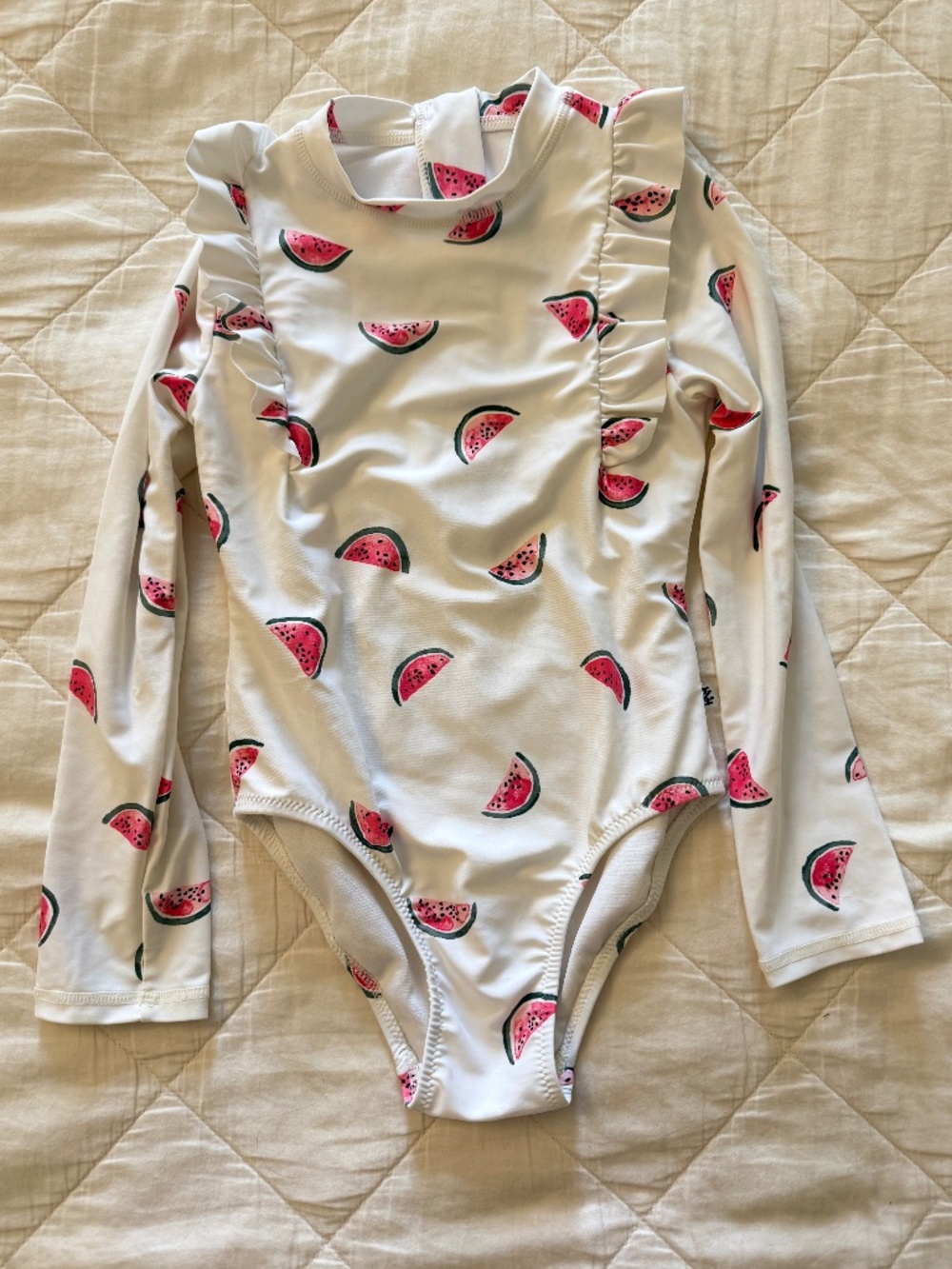 Izod long sleeve swimsuit/rashguard suit